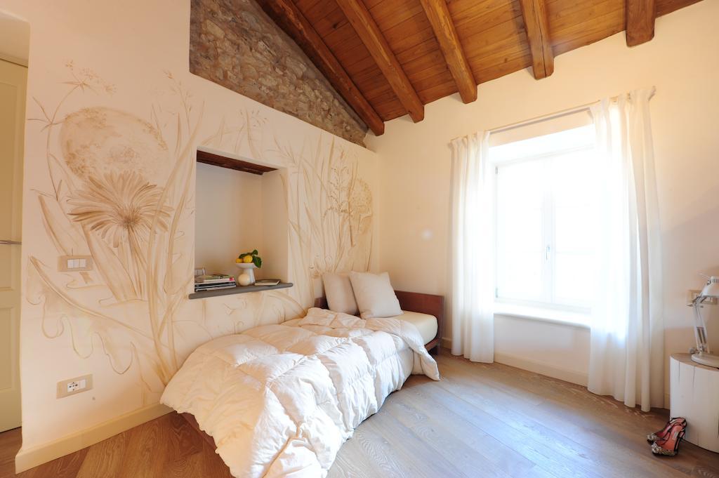 Locanda Al Castelletto Tremosine Rum bild