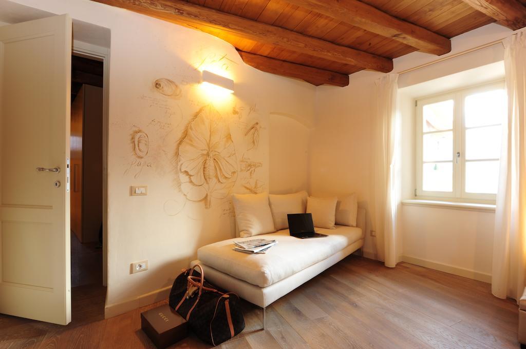 Locanda Al Castelletto Tremosine Rum bild
